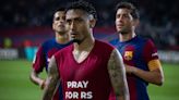 Jogador do Barcelona é multado após mostrar mensagem em apoio ao RS