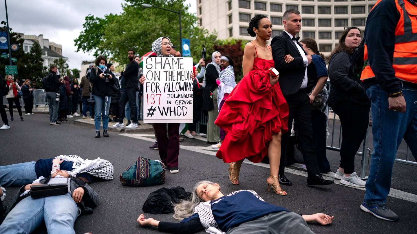 Biden, SNL star Colin Jost bring laughs to White House Correspondents’ Dinner despite Gaza protests