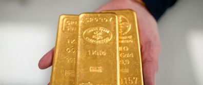 Gold may benefit from ‘powerful tailwind’ when Fed pivots to rate cuts, says Wells Fargo