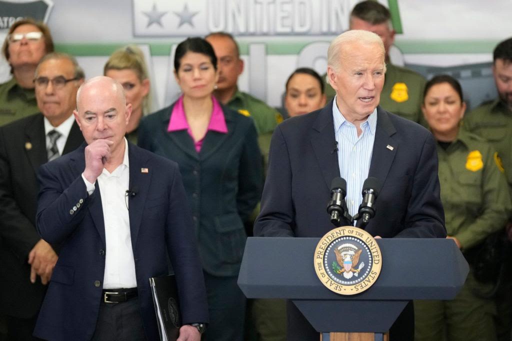 Biden and Mayorkas still owe border agents an apology for ‘whipping’ lie