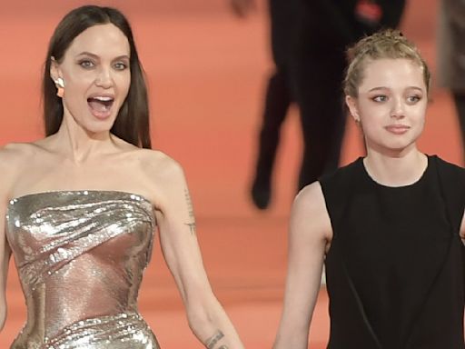Shiloh Jolie-Pitt : pour ses 18 ans, la fille d'Angelina Jolie et Brad Pitt coupe totalement ses liens avec son père