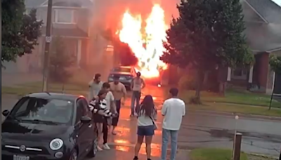 Barrie students lose everything in destructive fire as neighbours rally to help
