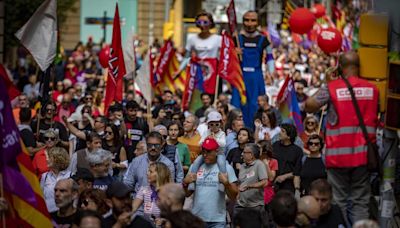 Los sindicatos salen a la calle para pedir al Gobierno más reformas