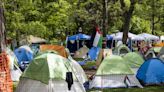 Police begin clearing out pro-Palestinian encampment on campus of University of Chicago