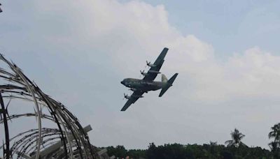 影／震撼！空軍C-130運輸機展特技飛行