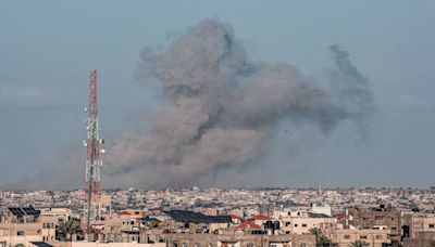 Israeli airstrikes kill at least 35 in Rafah, Gaza authorities say