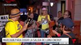 A cacerolazo se manifiestan contra LUMA frente a La Fortaleza