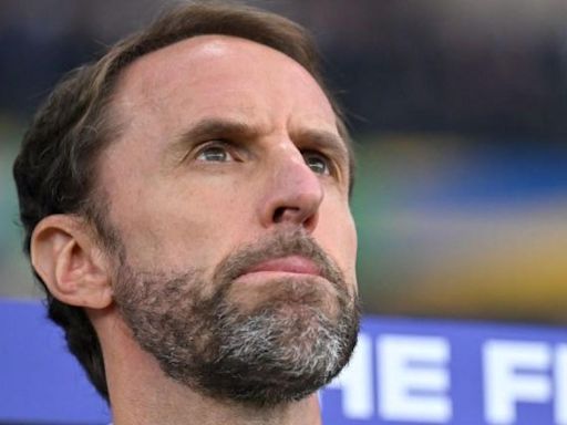 Louis Tomlinson and Dan Walker among celebs paying tribute to Gareth Southgate