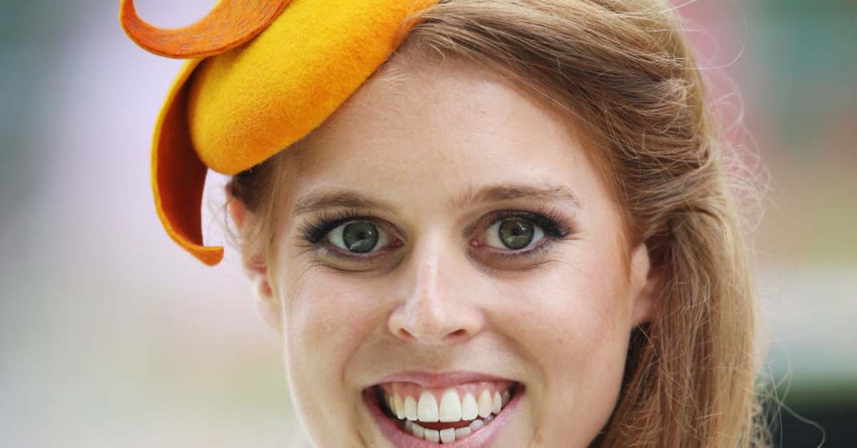 Princess Beatrice Stuns in Chic Patterned Dress During Artsy Outing