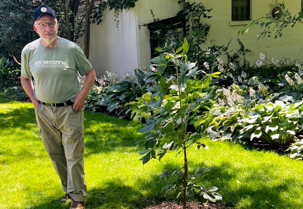 Sunday’s Southland Community Garden Walk features decades of designs