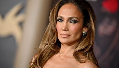 Jennifer Lopez's fitness routine involves these late-night workouts