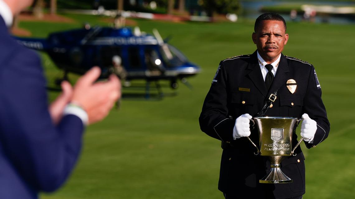 Charlotte-Mecklenburg police chief delivers Wells Fargo Championship trophy