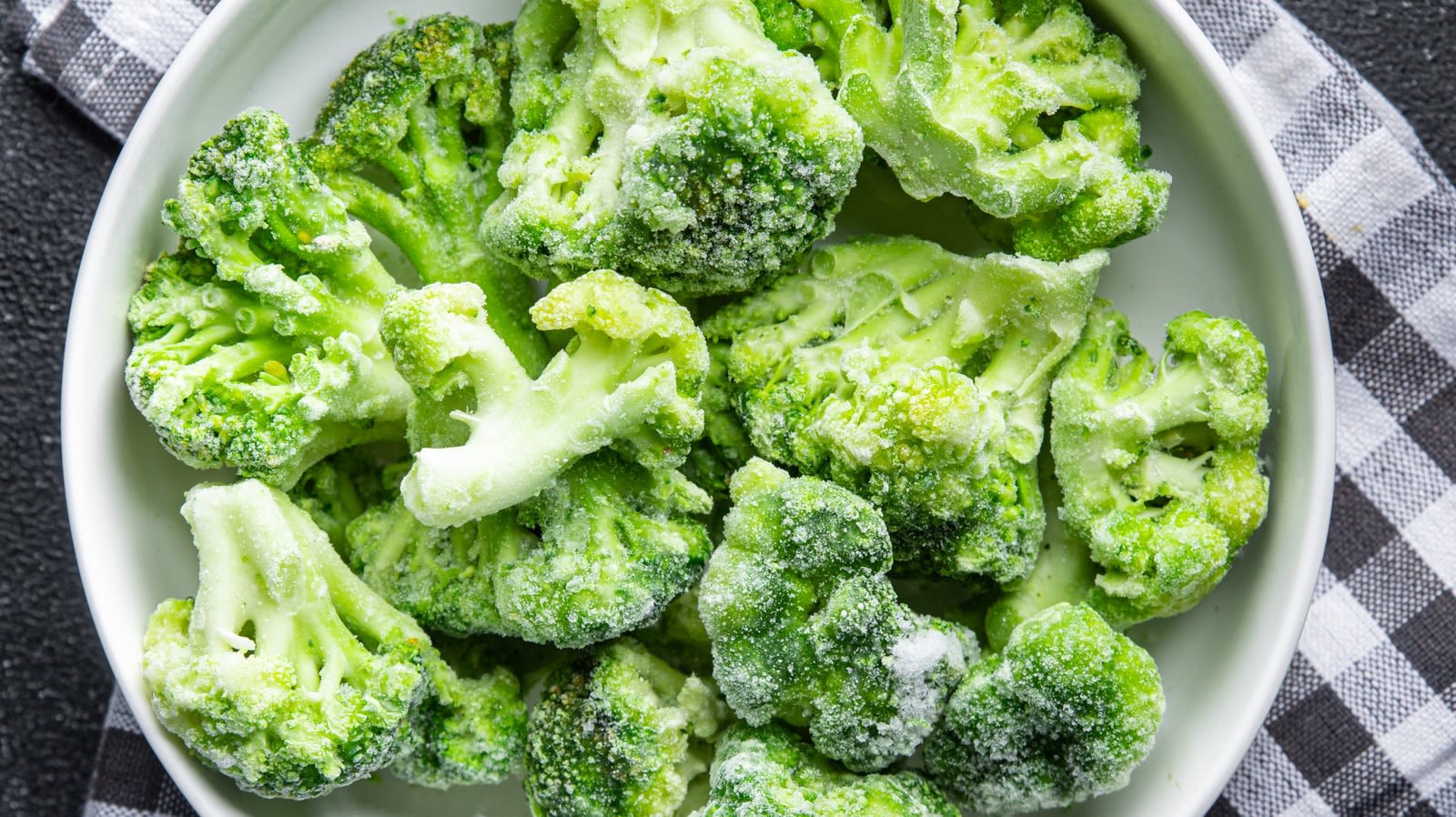 15 Ways To Add More Flavor To Frozen Broccoli