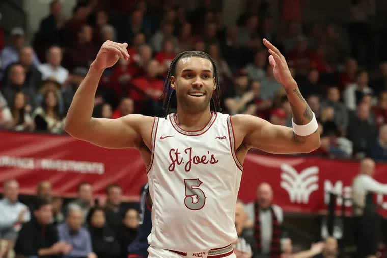 Temple men’s basketball lands former St. Joe’s guard Lynn Greer III via the transfer portal