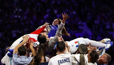 JO 2024 : « Phénomène historique »... Avec le doublé Apithy-Brunet – Balzer, le jour de gloire de l’escrime française