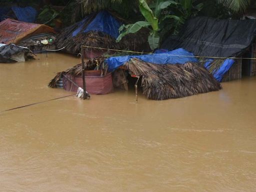 Flood threat to 45 villages as Godavari and Sabari rivers in spate