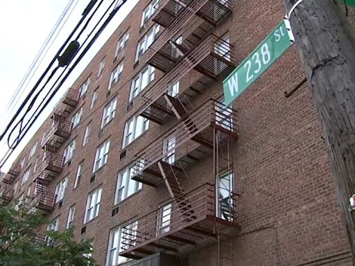 Former Manhattan College dorm transitions to migrant shelter in Riverdale