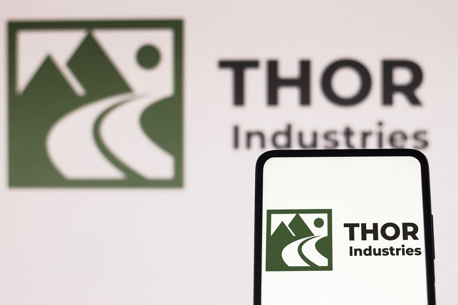 Thor Industries Cuts Its Outlook as RV Sales Struggle