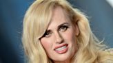 Rebel Wilson presenta a su novia: "buscaba un príncipe de Disney pero necesitaba una princesa"