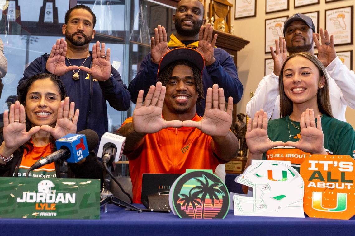 Cristobal, analyst size up UM’s freshman summer arrivals on offense, cornerback