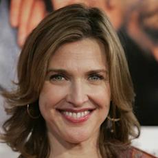 Brenda Strong