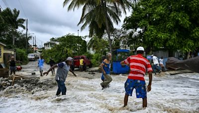 L'ouragan Béryl fait au moins sept morts et se dirige vers la Jamaïque puis les îles Caïmans