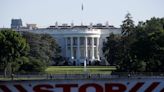 Driver dies crashing into White House gates: authorities