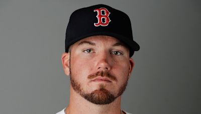 Former Boston Red Sox pitcher arrested in child sex sting operation