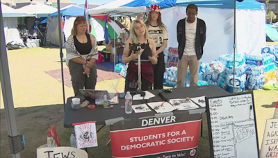 Students for a Democratic Society group protest against Auraria Campus Israeli connections