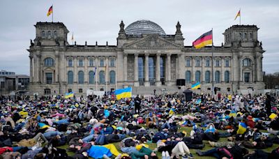 Ukrainians face decrease in support from Germany