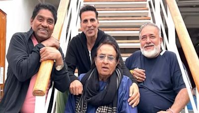 Akshay Kumar Poses With Johny Lever, Ranjeet In BTS Pic From Housefull 5. Netizens Go 'Abhi Maza Aayega Na Bhidu'