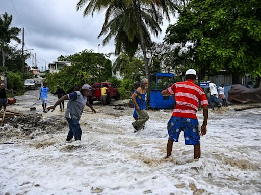 Hurricane Beryl slams into Carriacou in the Caribbean - RTHK