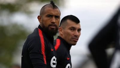 ¡Bombazo! Coke Hevia condimenta la polémica y asegura que Vidal y Medel no van a Copa América