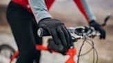 If Your Fingers and Toes Get Painfully Cold on Rides, You May Have a Condition Called Raynaud’s