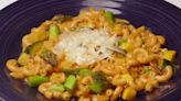 Quick Fix: Mac and Cheese Primavera (springtime)