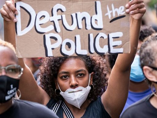Kamala Harris praised ‘defund the police’ movement in June 2020 radio interview | CNN Politics