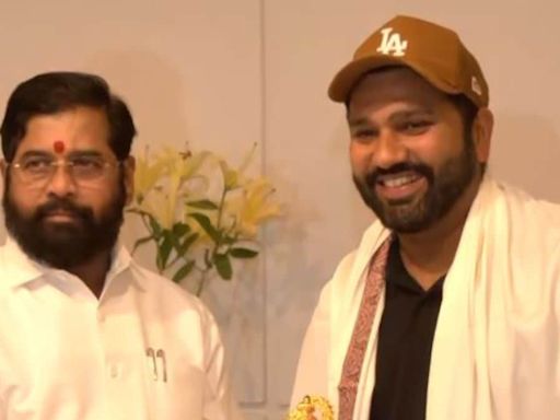 Maharashtra CM Eknath Shinde Felicitates Rohit Sharma, Suryakumar Yadav, Shivam Dube & Yashasvi Jaiswal | WATCH - News18