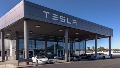 Buy a Tesla? Elon Musk’s company has noticed Idaho’s Treasure Valley. What’s coming