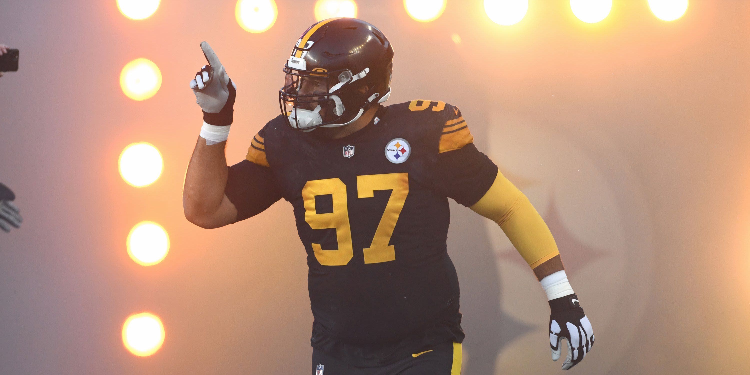 Steelers DE Comments on Contract Extension Talks