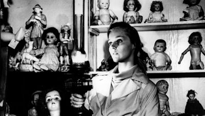 Women Without Kids Get the Monster Movie Treatment in 1965’s ‘Bunny Lake Is Missing’