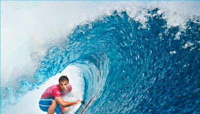 'Supernatural force' helps Tahitian rule waves