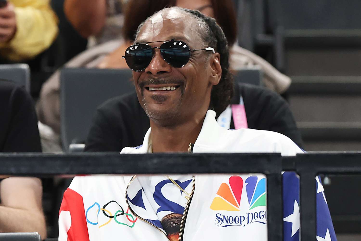 Snoop Dogg goes 'snooping around' the Louvre at Paris Olympics