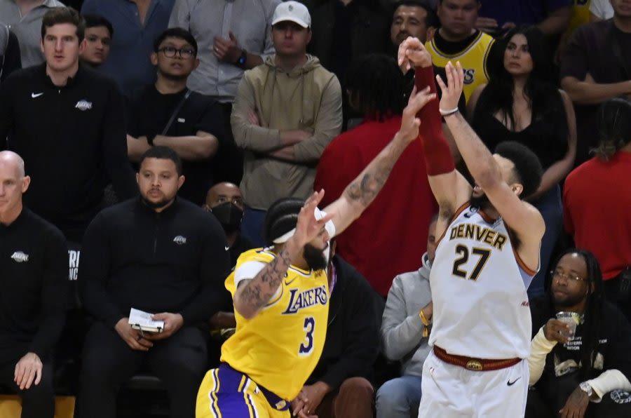 Watch: Jamal Murray beats Lakers with buzzer-beater, gives Nuggets 2-0 playoff lead