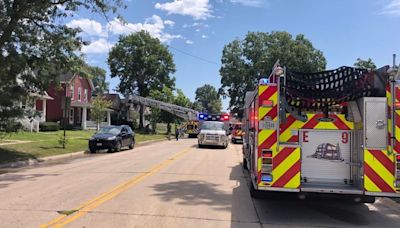 Crews battle house fire on 8th Street SE in Cedar Rapids