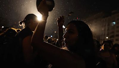 Así se vivieron los cacerolazos en algunas ciudades de Colombia tras las marchas del 1 de mayo