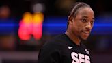 DeMar DeRozan responds to receiving medal in front of ‘Solidarity with Israel’ banner