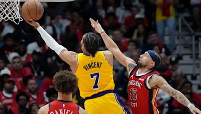 Los Lakers aseguran su pase a postemporada al vencer a los Pelicans en play-in