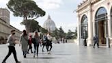 El personal de los Museos Vaticanos emprende una acción legal sin precedentes por sus condiciones laborales