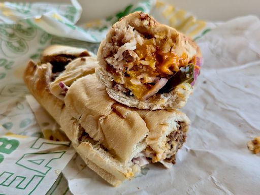 Subway's New SubKrunch Topping Is Disappointing In Multiple Ways