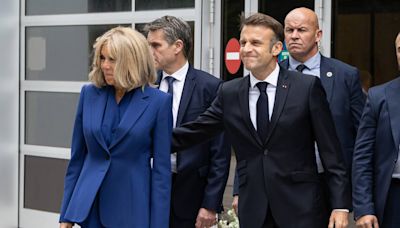 La izquierda lidera legislativas en Francia, por delante de la alianza de Macron y la extrema derecha